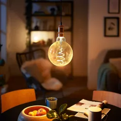 Philips E27 Giant LED globe lamp, 7W, gold, dimmable